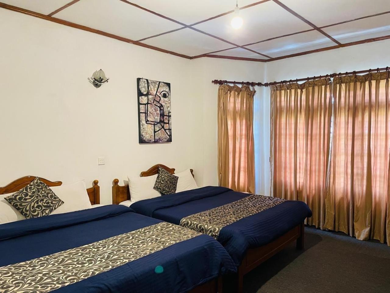 New Royal Mount Hotel Nuwara Eliya Exterior photo