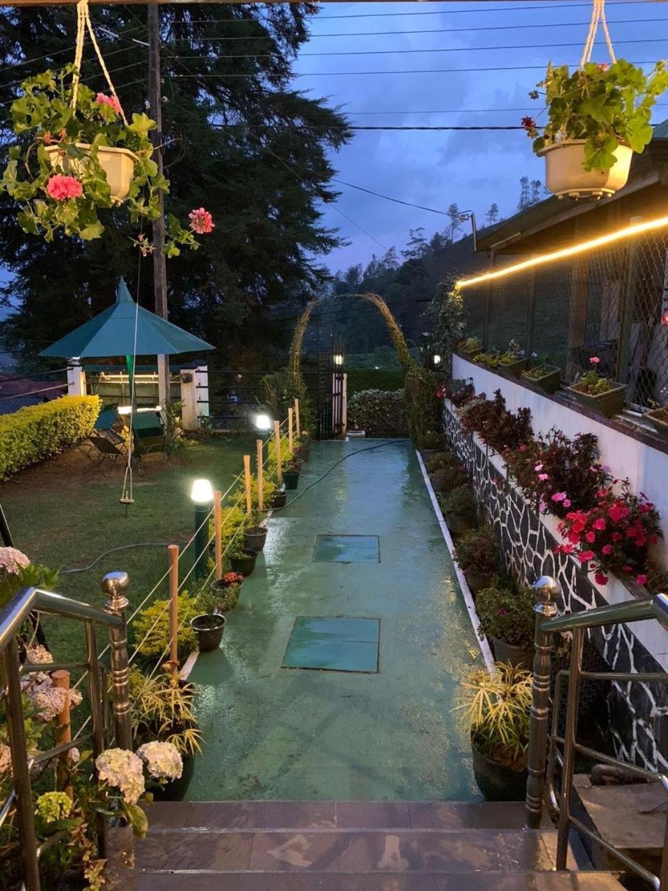 New Royal Mount Hotel Nuwara Eliya Exterior photo